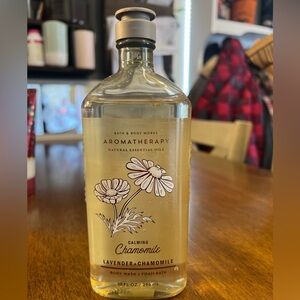 Bath & Body Works Aromatherapy Lavender Chamomile Body Wash